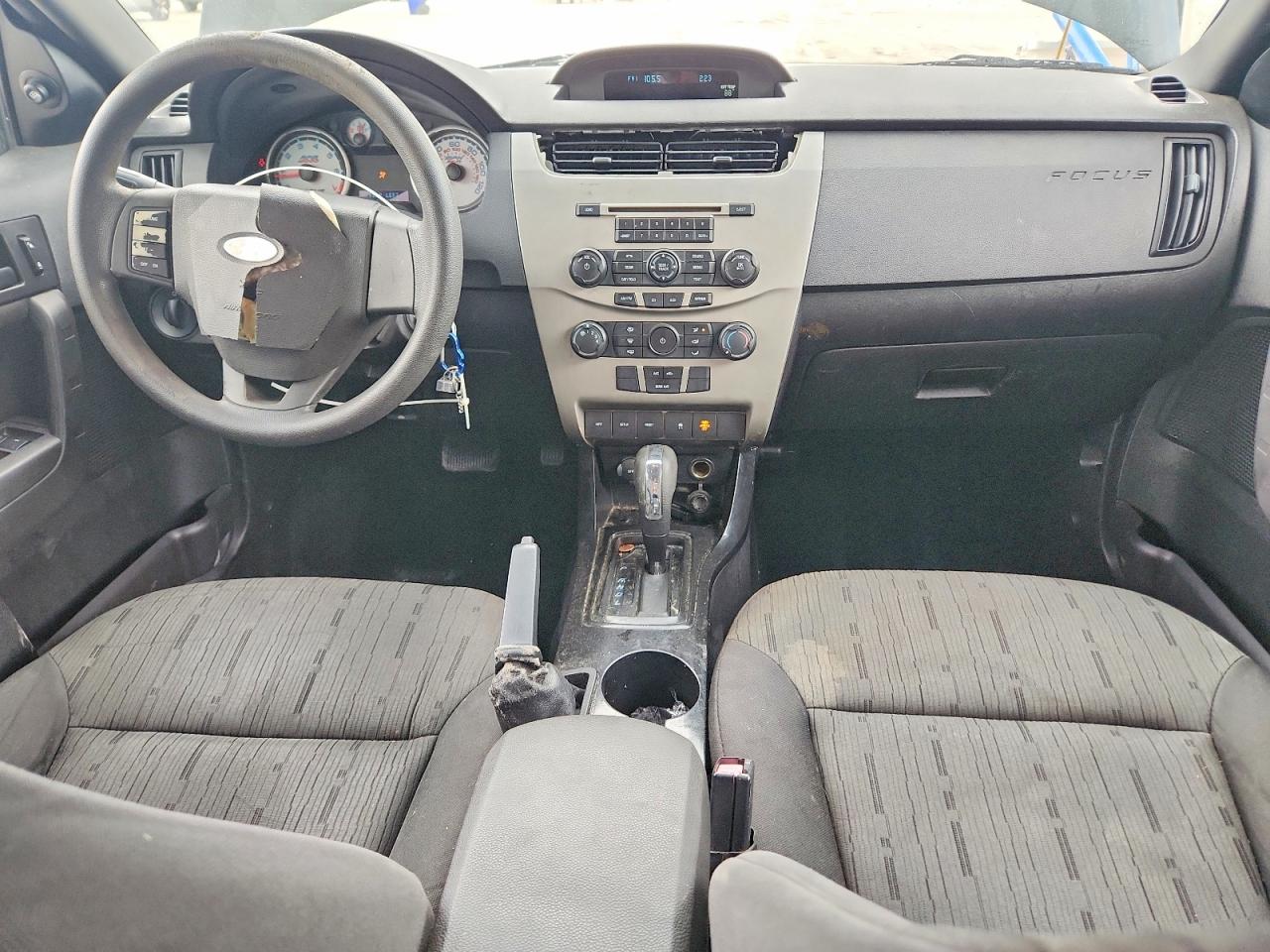 2010 Ford Focus Se Черный vin: 1FAHP3FN3AW267236