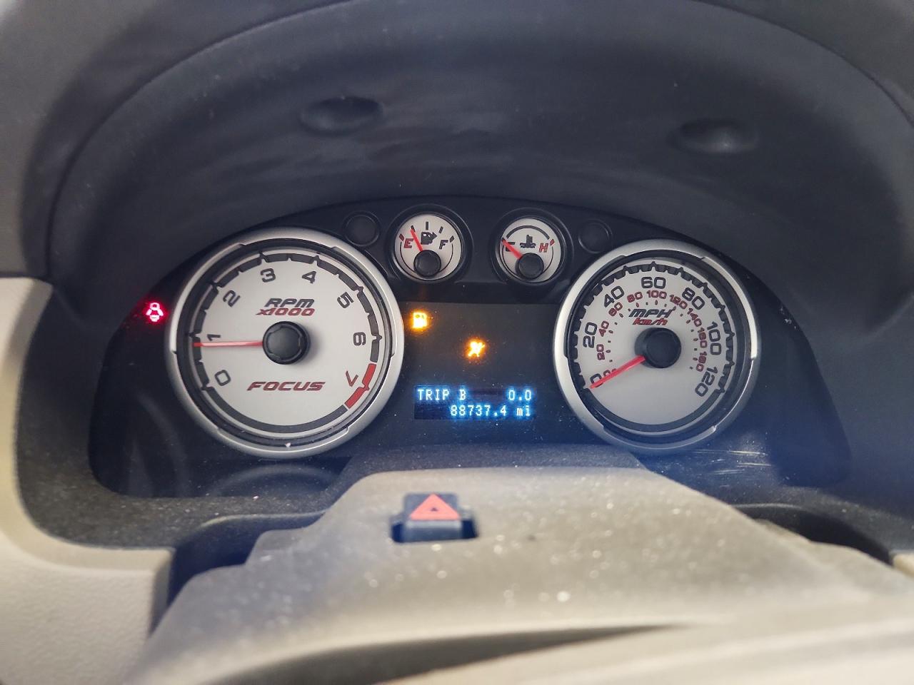 2011 Ford Focus Se Gray vin: 1FAHP3FN3BW101297