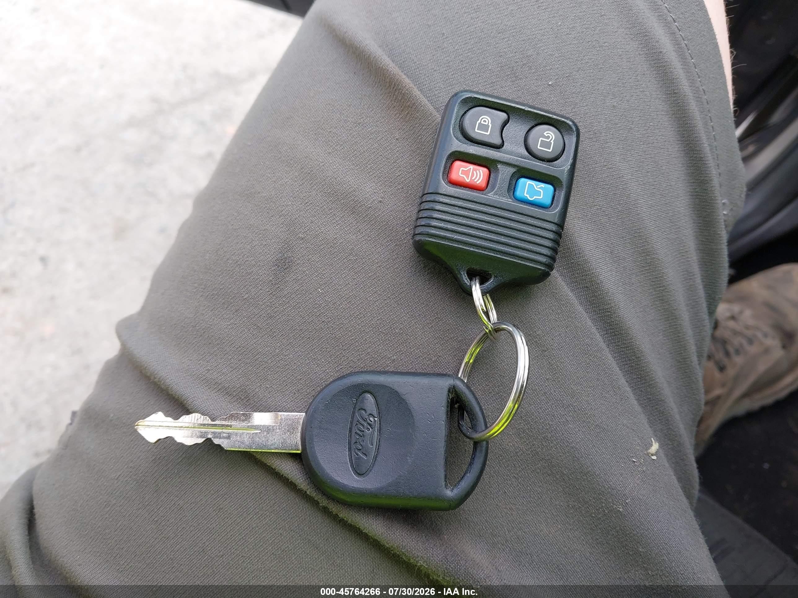 2011 Ford Focus Se Серый vin: 1FAHP3FN3BW104958