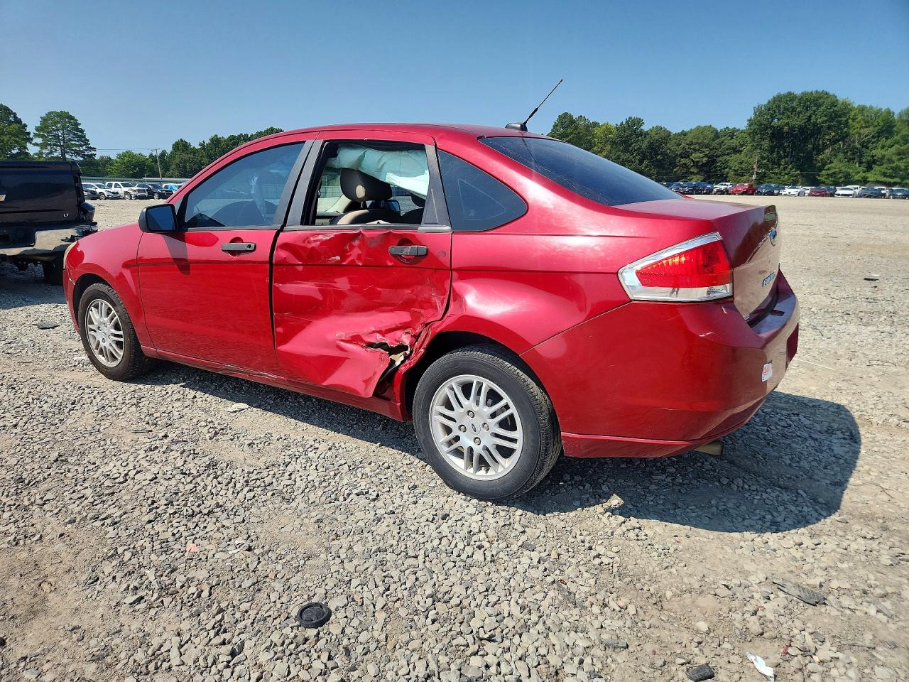 2011 Ford Focus Se Maroon vin: 1FAHP3FN3BW124580
