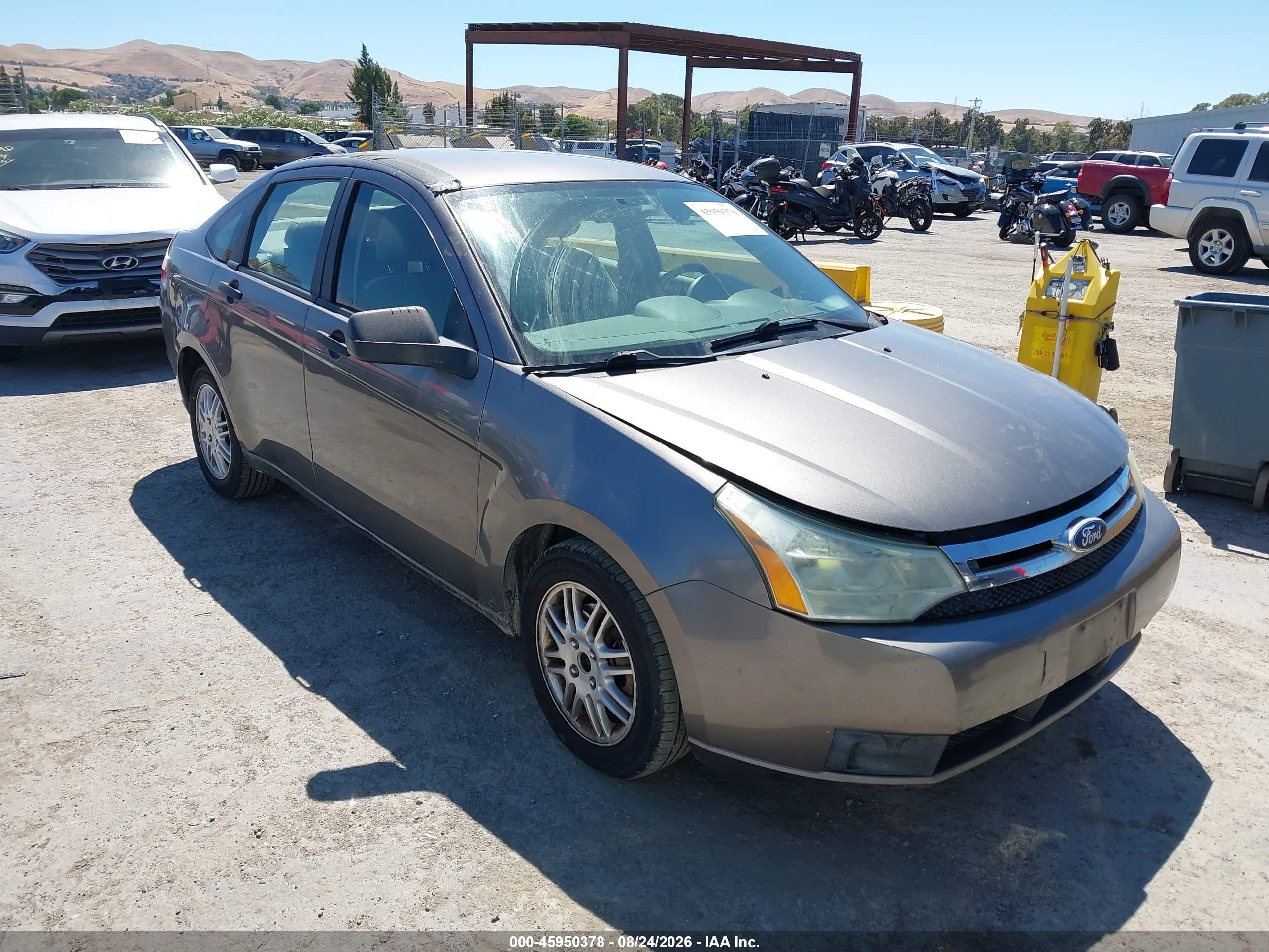 2011 Ford Focus Se Gray vin: 1FAHP3FN3BW150855