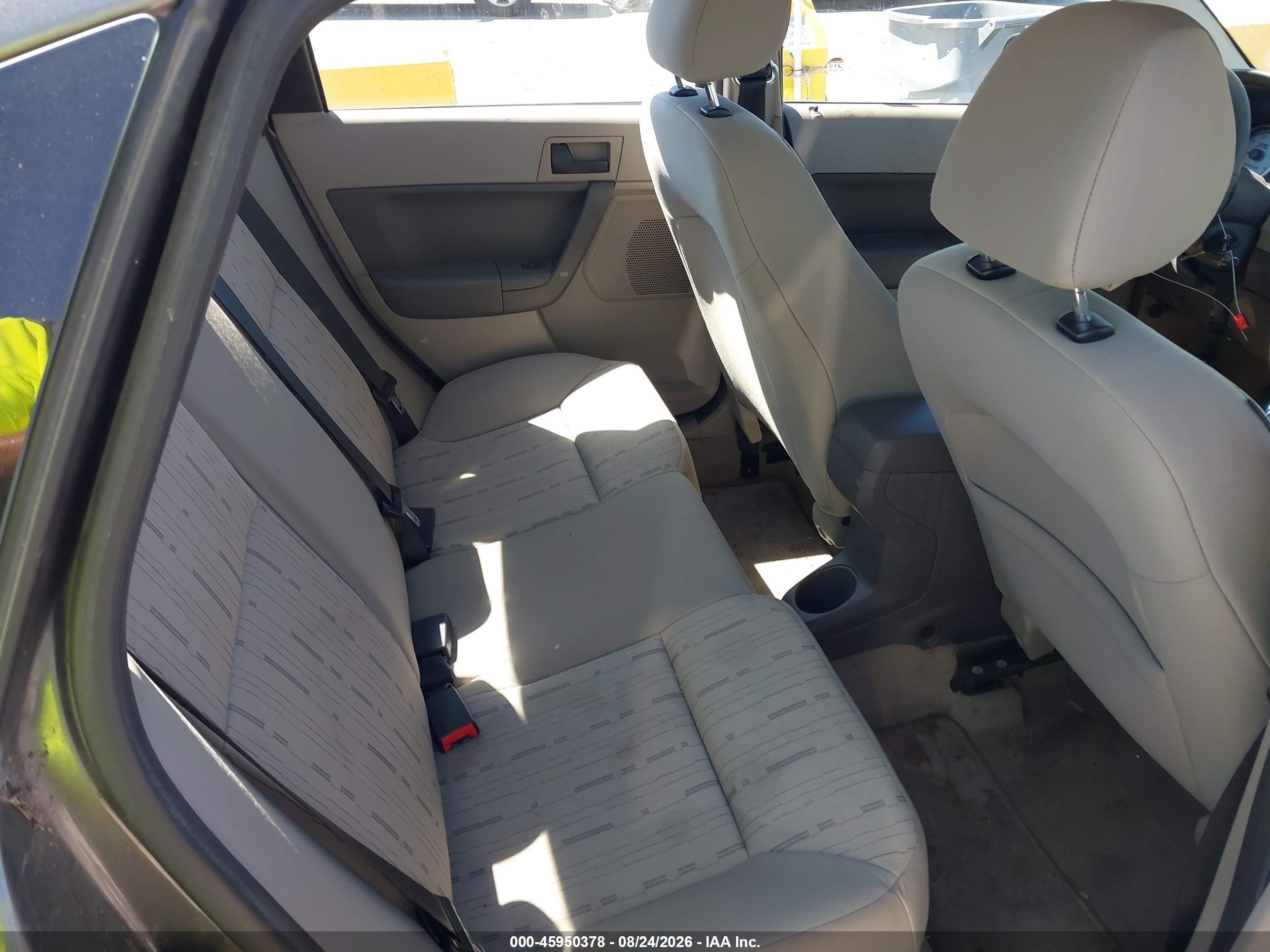 2011 Ford Focus Se Gray vin: 1FAHP3FN3BW150855