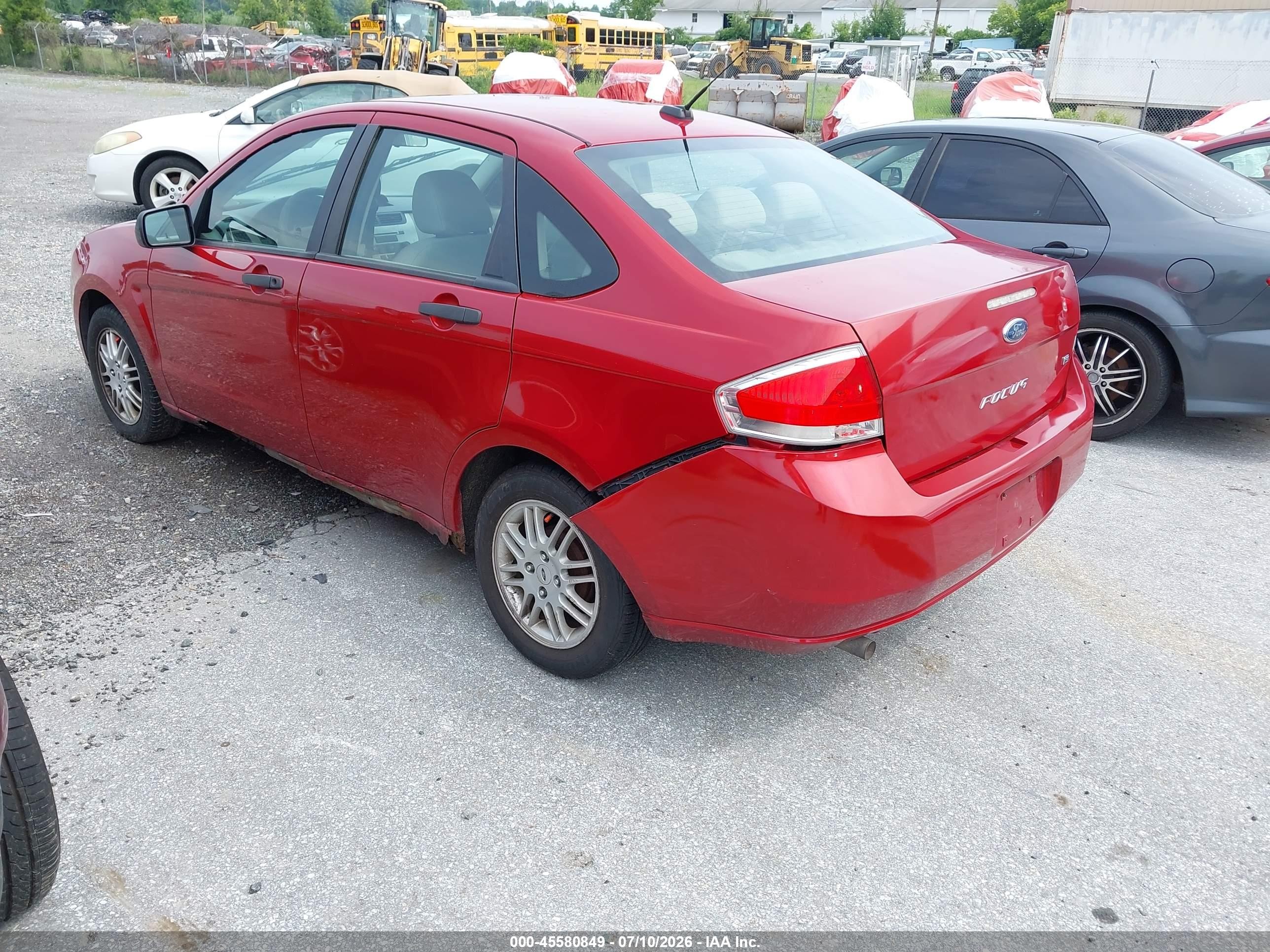 2011 Ford Focus Se Красный vin: 1FAHP3FN3BW172161