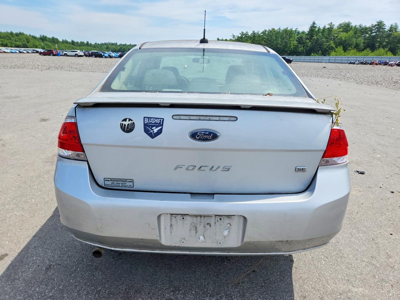 2011 Ford Focus Silver vin: 1FAHP3FN3BW183371