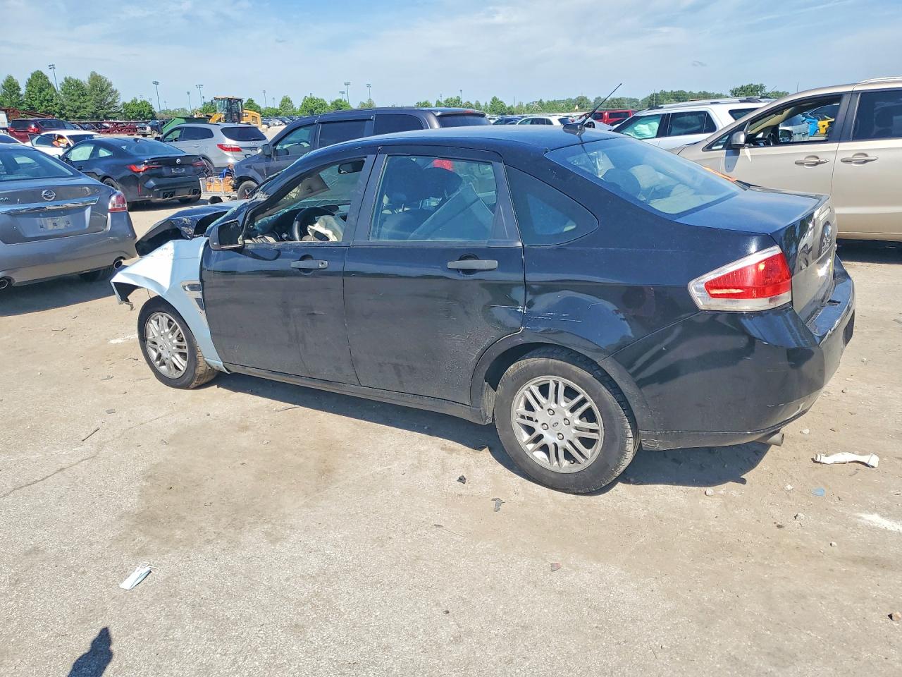 2011 Ford Focus Se Черный vin: 1FAHP3FN3BW184035