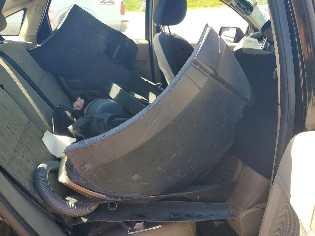 2011 Ford Focus Se Черный vin: 1FAHP3FN3BW184035