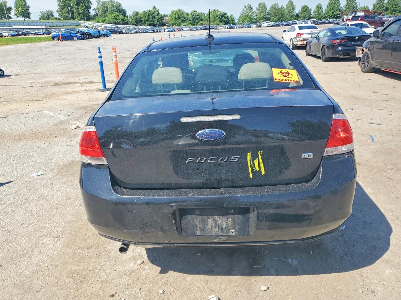 2011 Ford Focus Se Черный vin: 1FAHP3FN3BW184035
