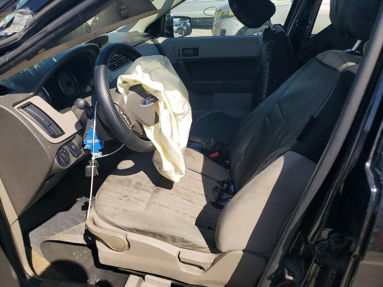 2011 Ford Focus Se Черный vin: 1FAHP3FN3BW184035