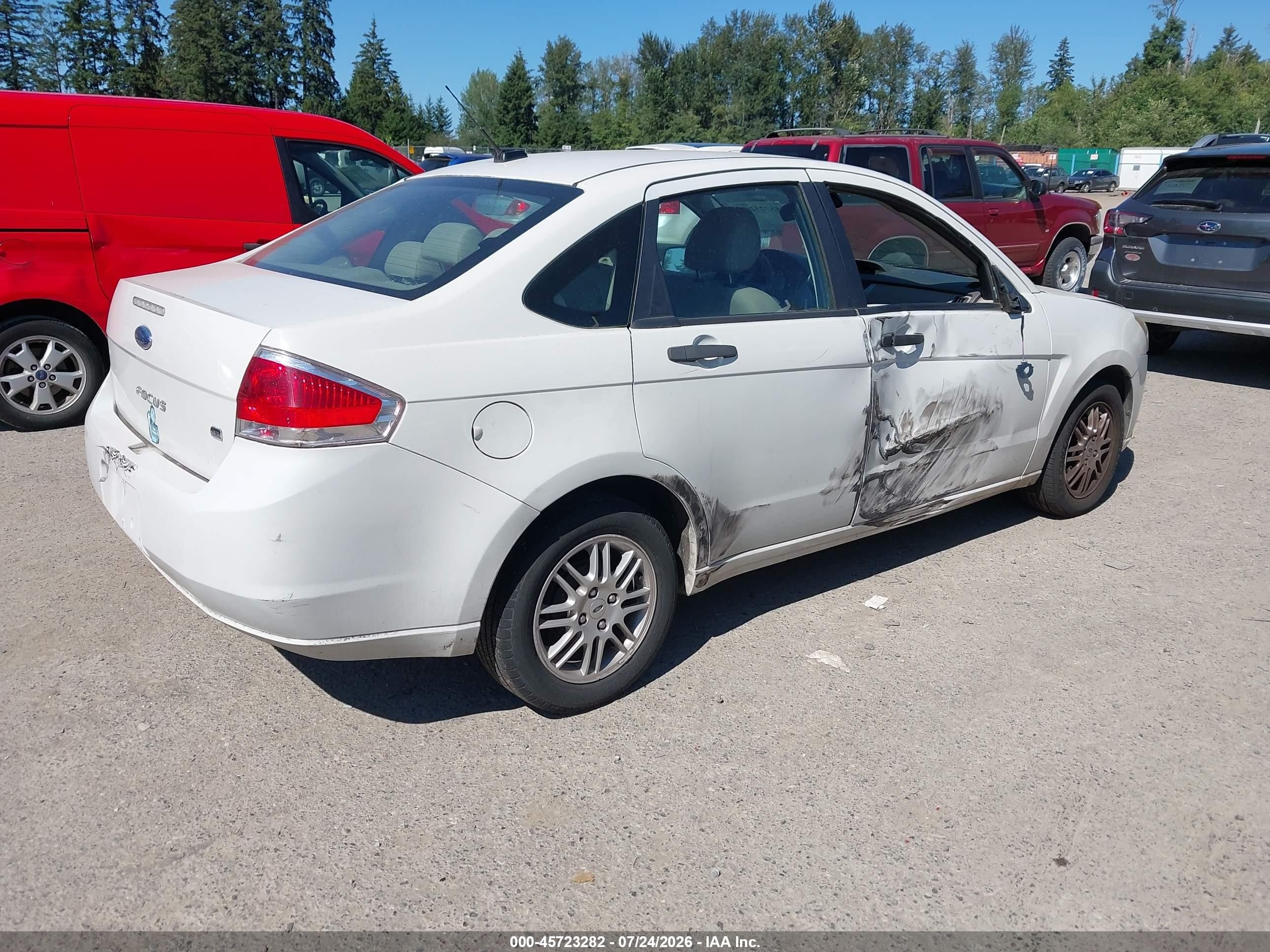 2011 Ford Focus Se White vin: 1FAHP3FN3BW203151