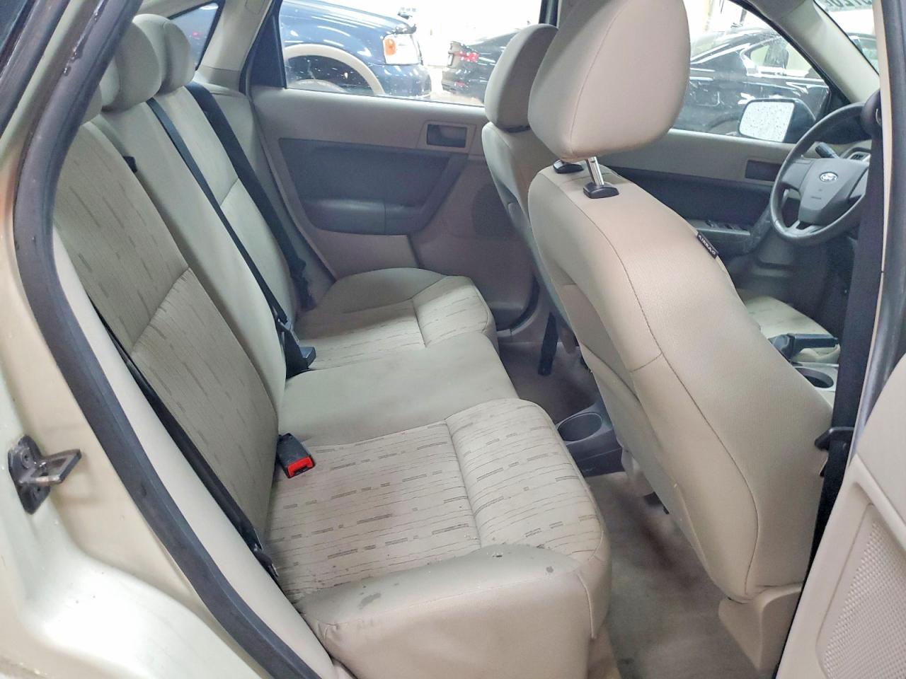 2010 Ford Focus Se Green vin: 1FAHP3FN4AW150104
