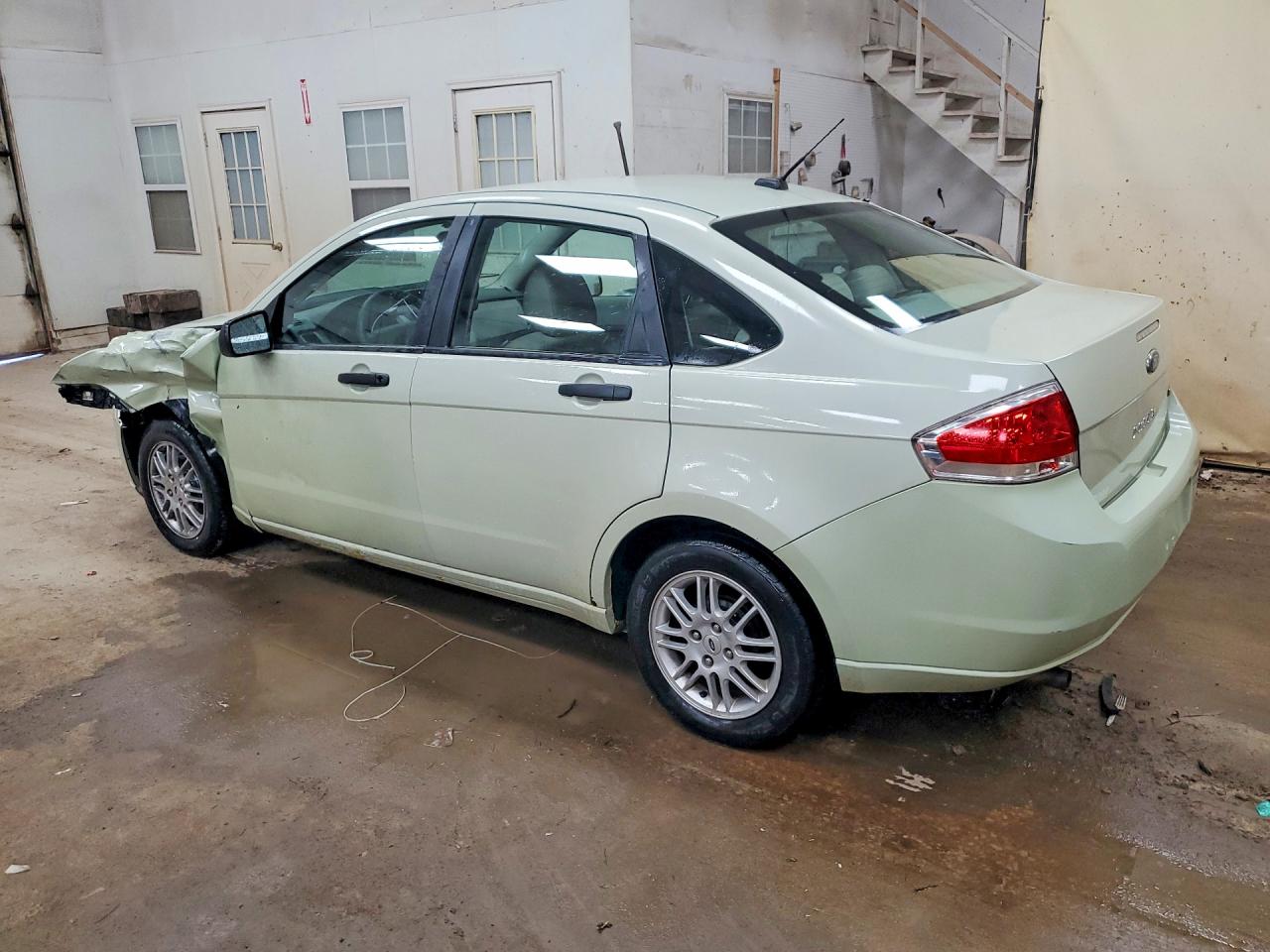 2010 Ford Focus Se Green vin: 1FAHP3FN4AW150104