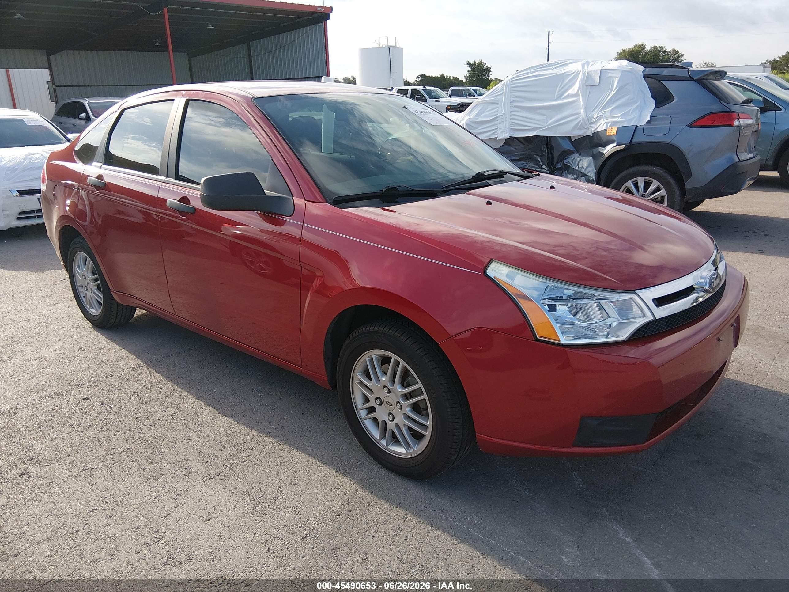 2010 Ford Focus Se Red vin: 1FAHP3FN4AW153245