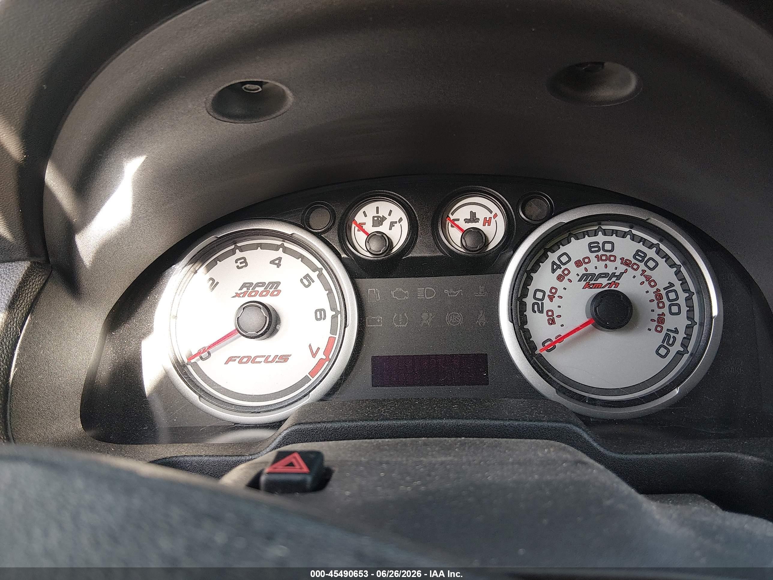 2010 Ford Focus Se Red vin: 1FAHP3FN4AW153245