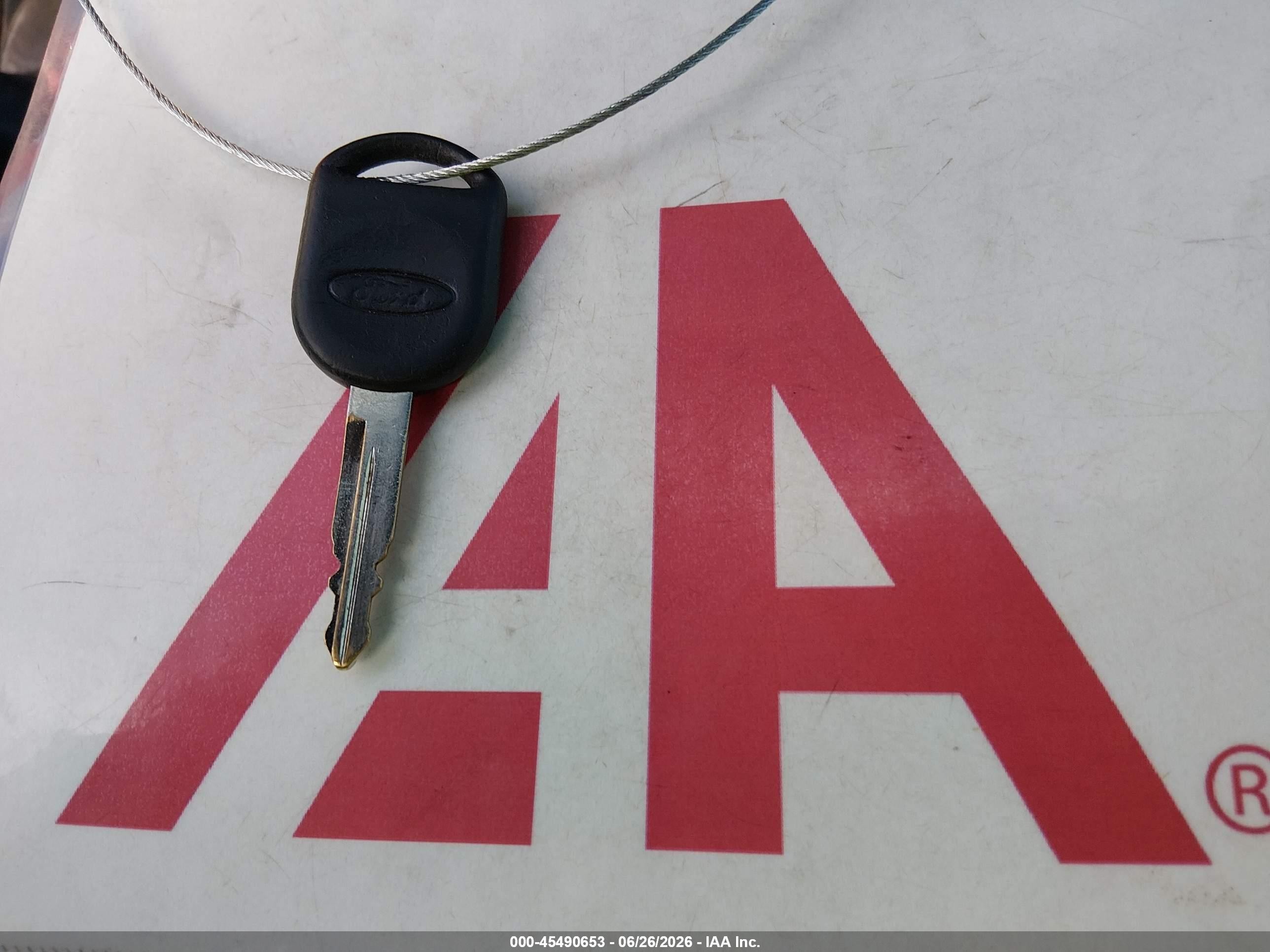 2010 Ford Focus Se Red vin: 1FAHP3FN4AW153245
