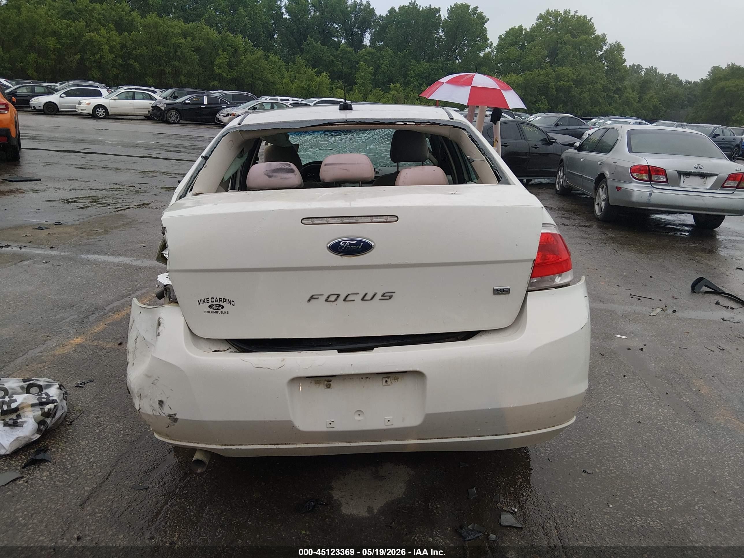 2010 Ford Focus Se White vin: 1FAHP3FN4AW186519