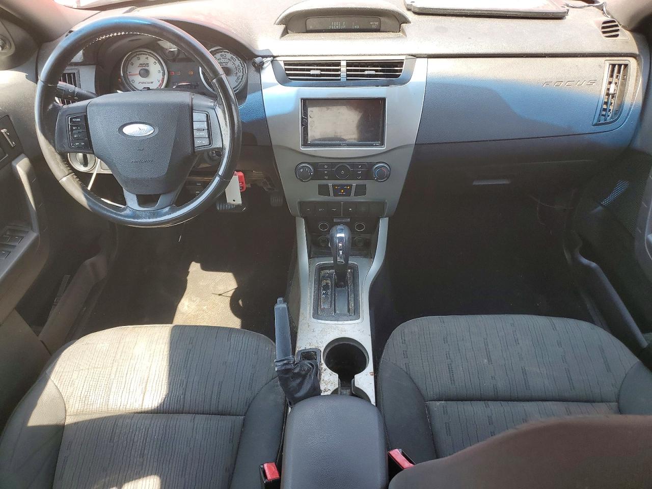 2010 Ford Focus Se Красный vin: 1FAHP3FN4AW190456