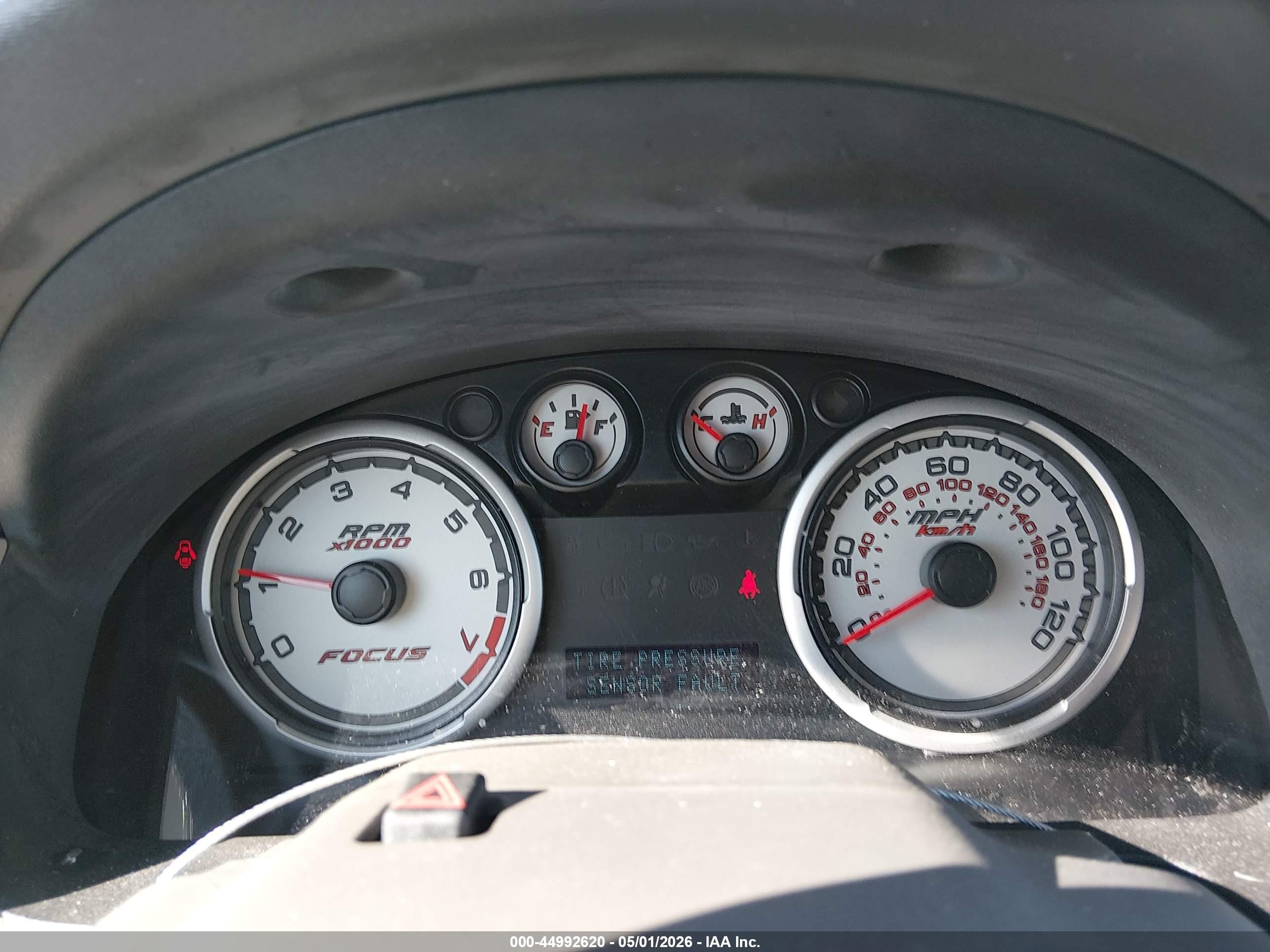 2010 Ford Focus Se White vin: 1FAHP3FN4AW194040