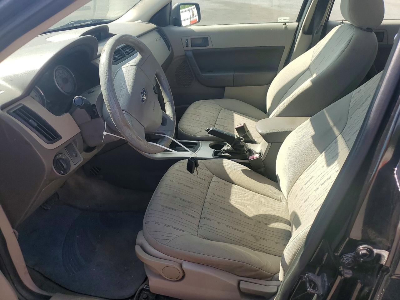 2010 Ford Focus Se Black vin: 1FAHP3FN4AW198069