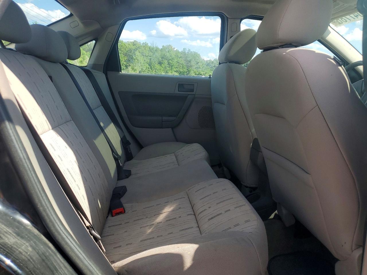 2010 Ford Focus Se Black vin: 1FAHP3FN4AW198069