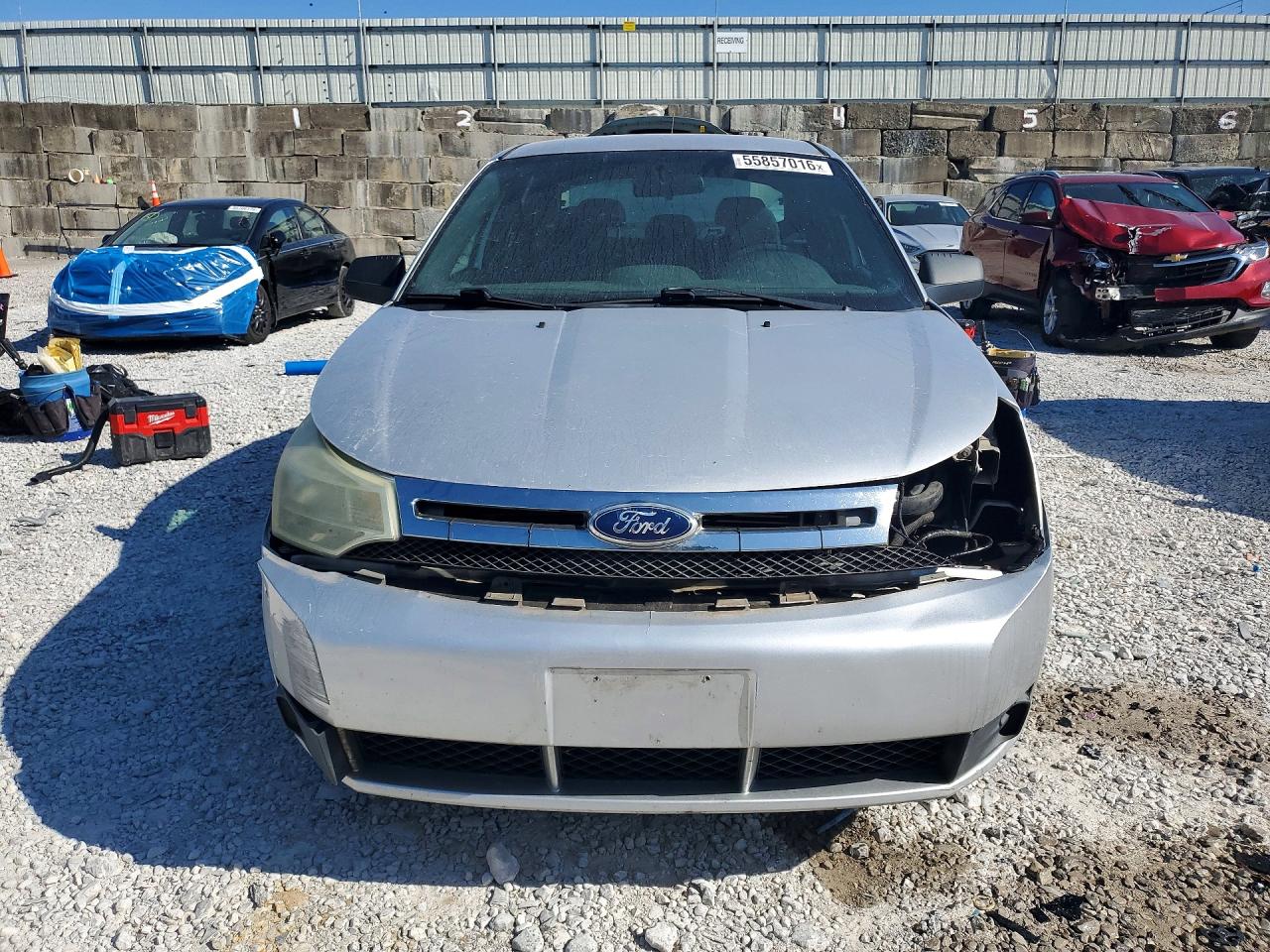 2010 Ford Focus Se Silver vin: 1FAHP3FN4AW258156