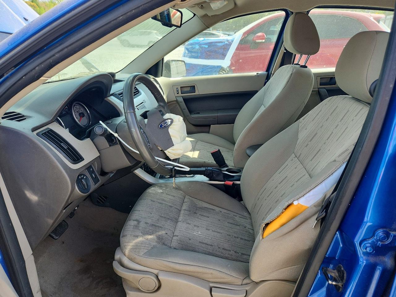 2010 Ford Focus Se Blue vin: 1FAHP3FN4AW261252