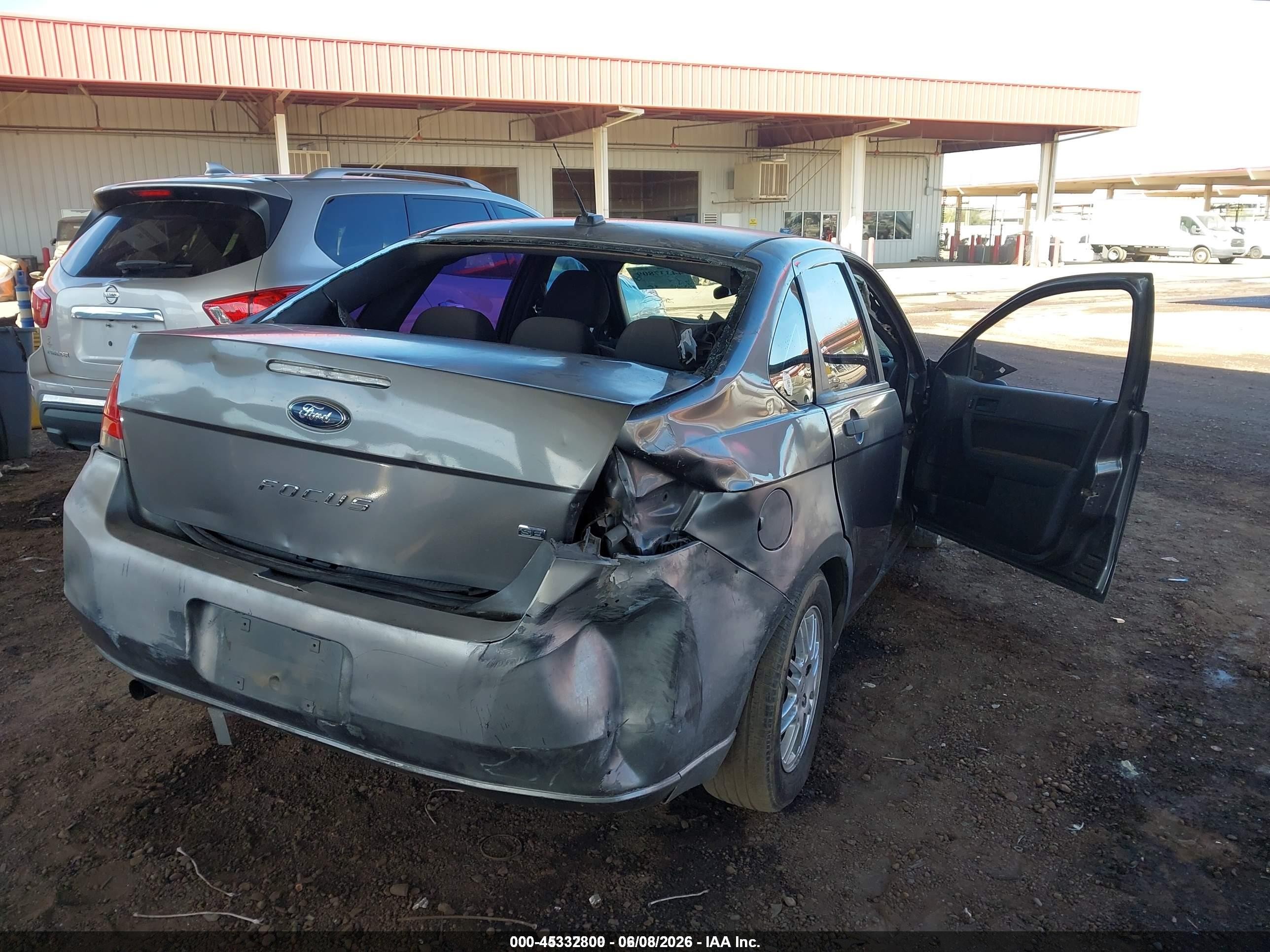 2010 Ford Focus Se Gray vin: 1FAHP3FN4AW282019
