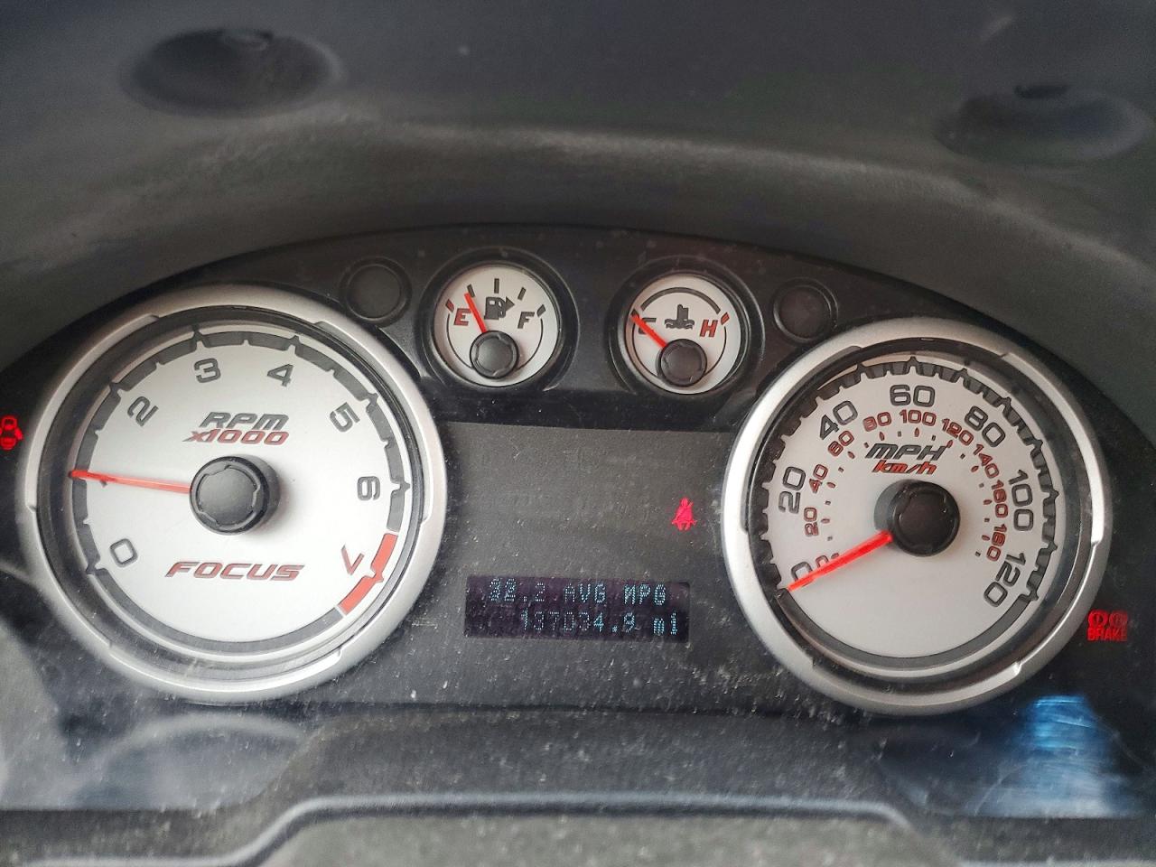 2010 Ford Focus Se Красный vin: 1FAHP3FN4AW284420