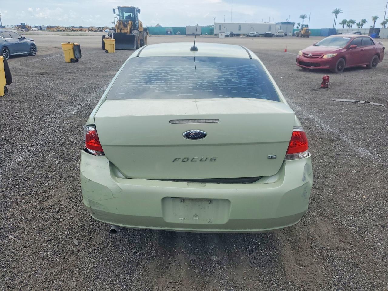 2011 Ford Focus Se Green vin: 1FAHP3FN4BW133014