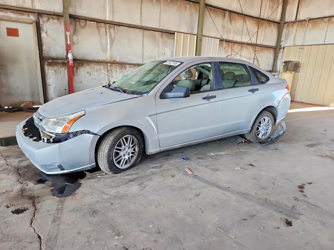 2011 Ford Focus Se Серебряный vin: 1FAHP3FN4BW181368