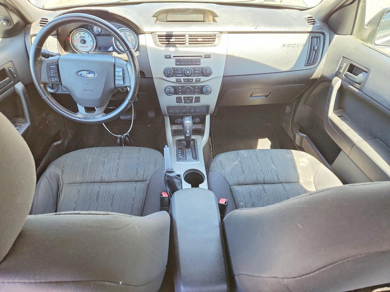 2011 Ford Focus Se Gray vin: 1FAHP3FN4BW181788
