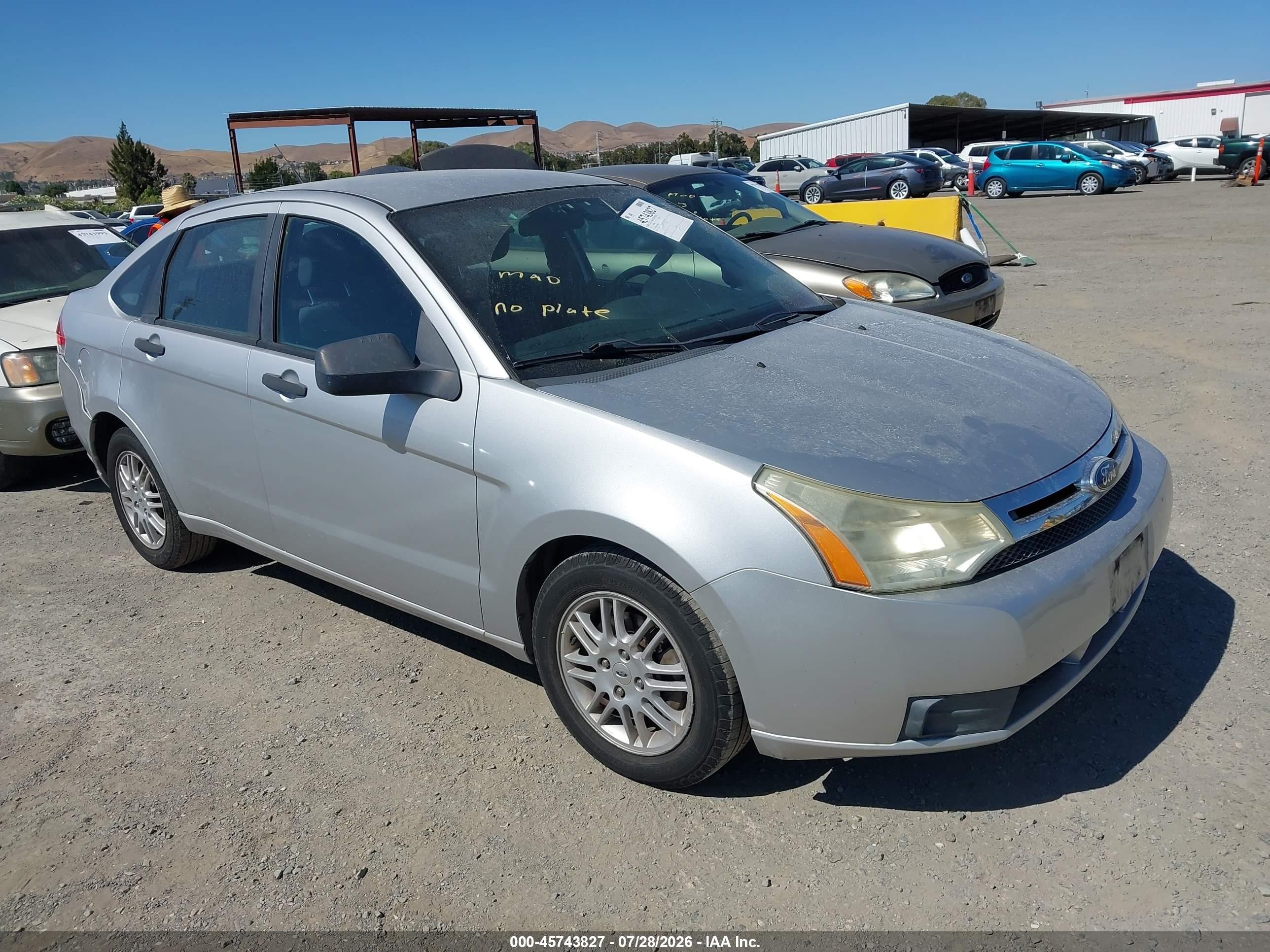 2011 Ford Focus Se Gray vin: 1FAHP3FN4BW198459