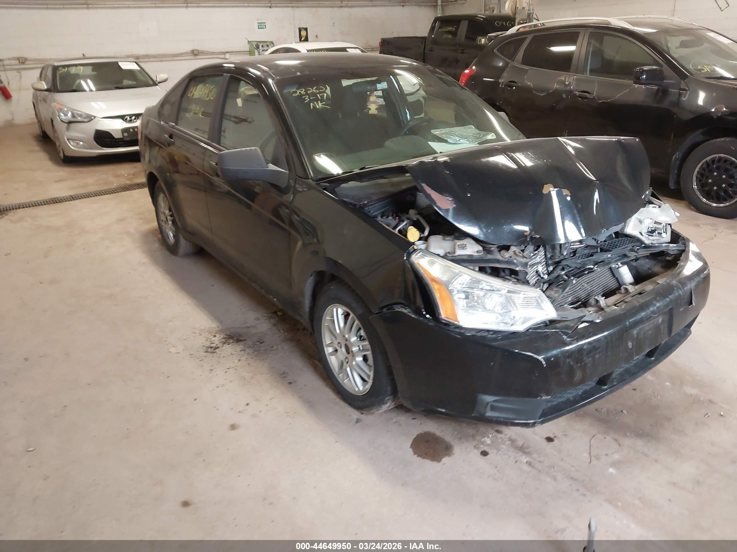 2010 Ford Focus Se Black vin: 1FAHP3FN5AW108122