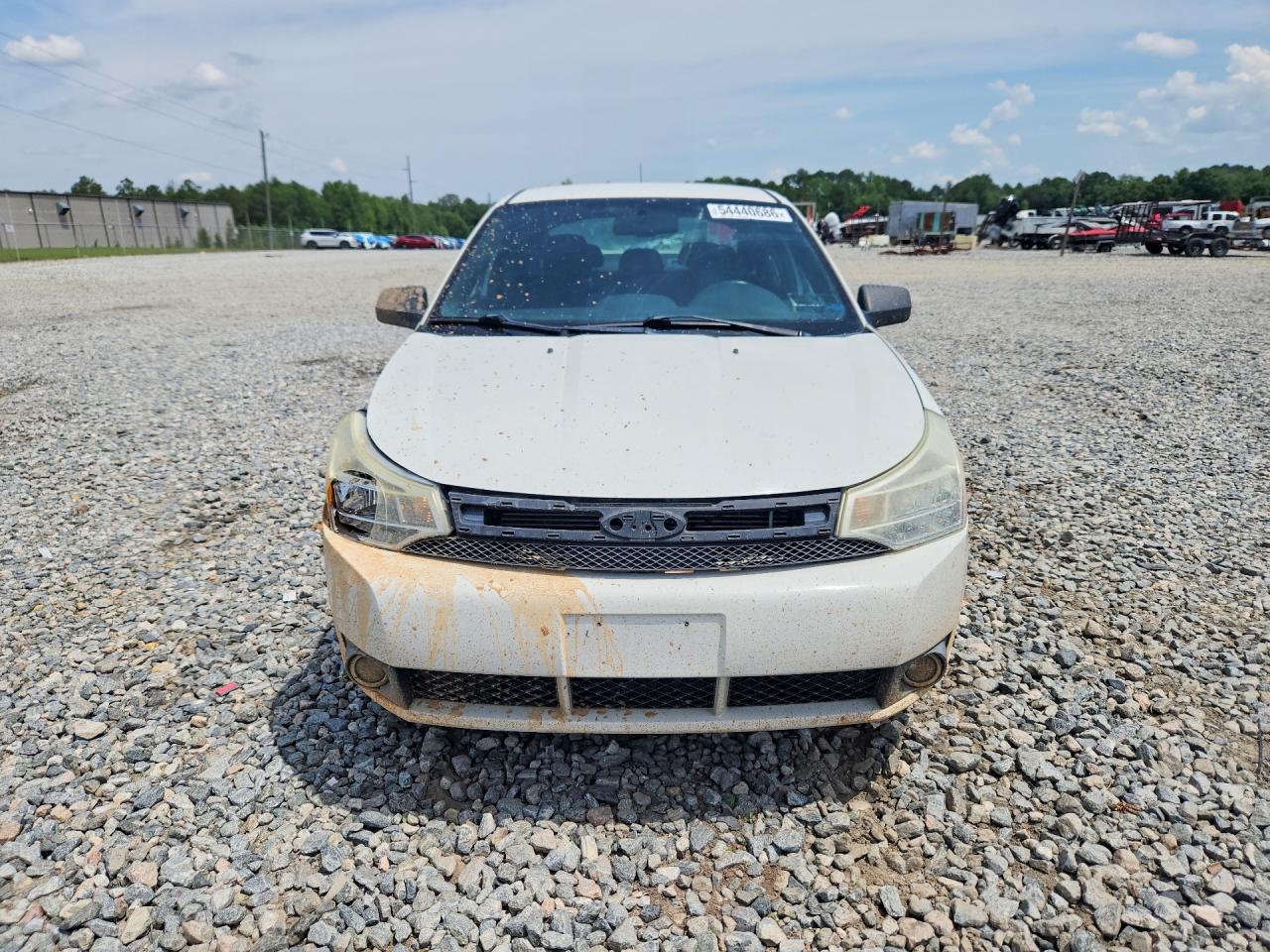 2010 Ford Focus Se White vin: 1FAHP3FN5AW120125