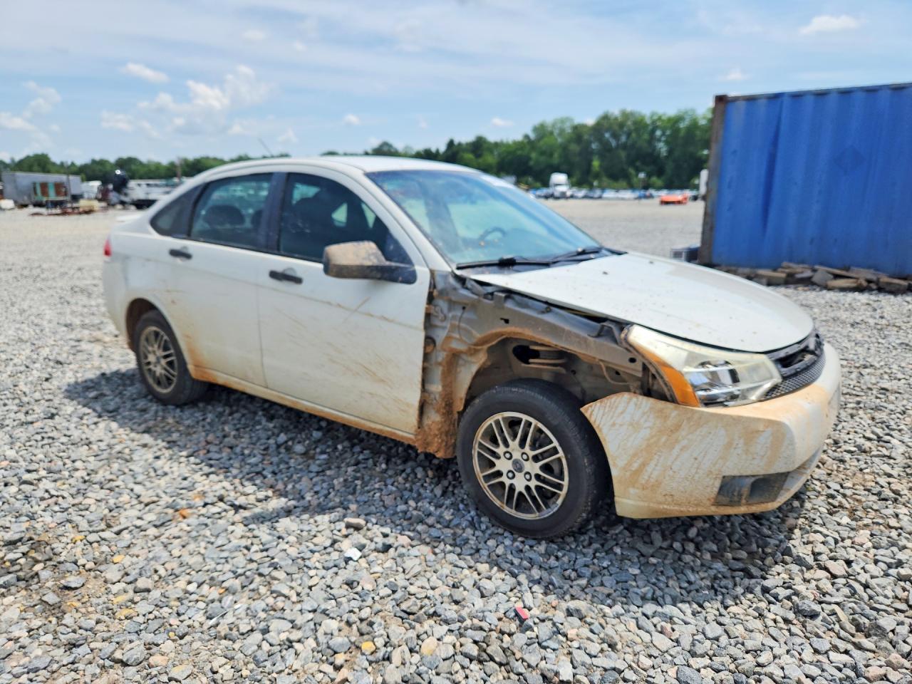 2010 Ford Focus Se White vin: 1FAHP3FN5AW120125