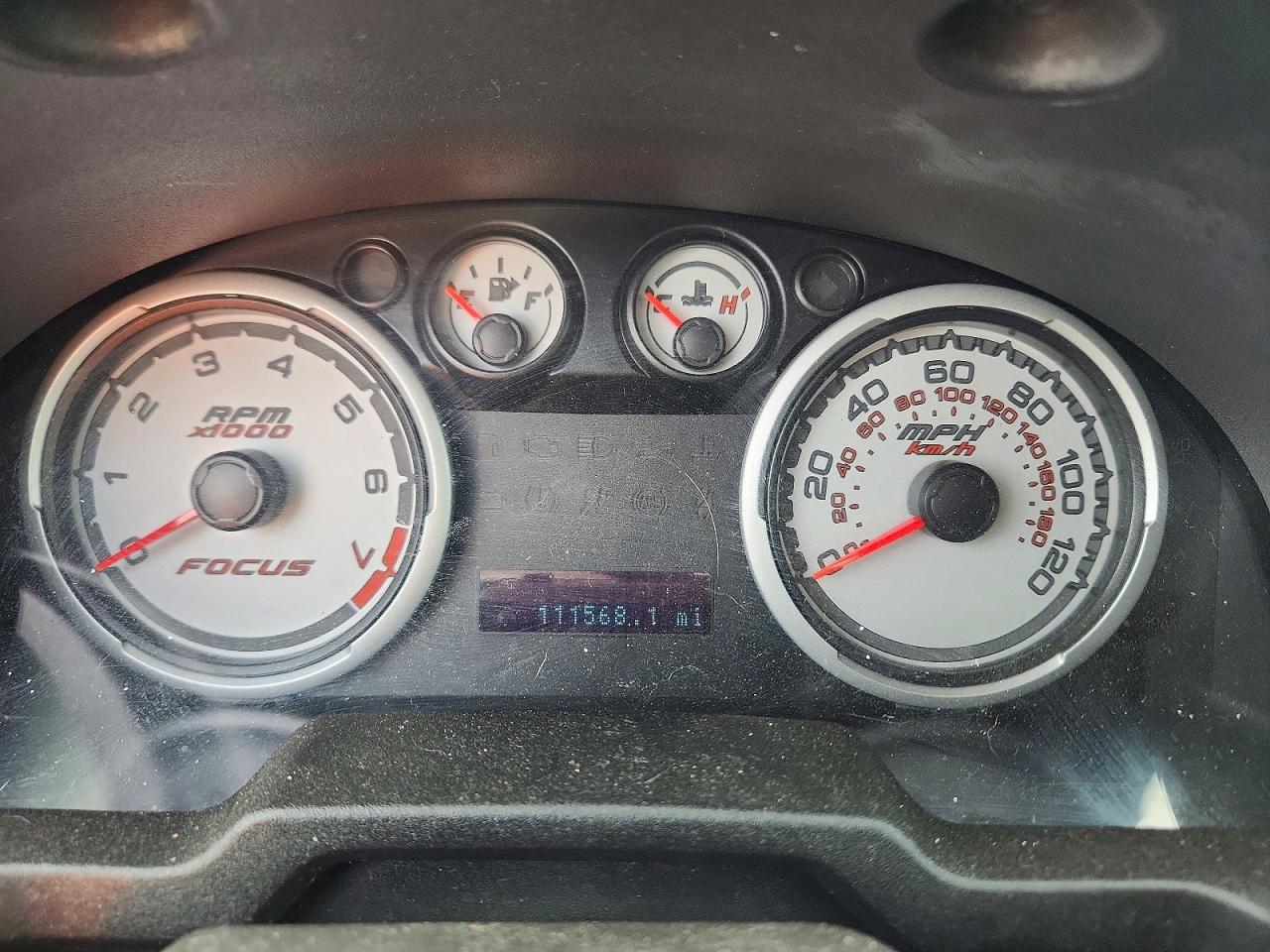 2010 Ford Focus Se White vin: 1FAHP3FN5AW120125