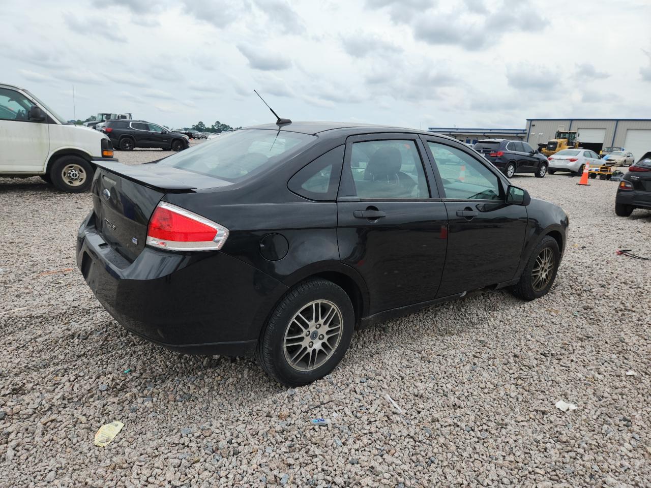 2010 Ford Focus Black vin: 1FAHP3FN5AW150113