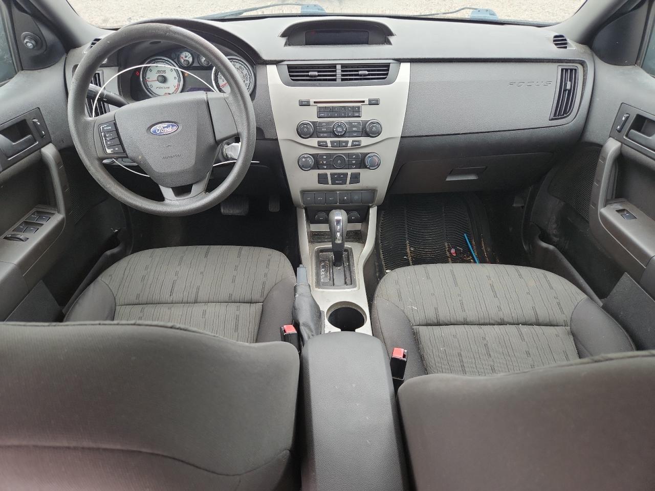 2010 Ford Focus Black vin: 1FAHP3FN5AW150113