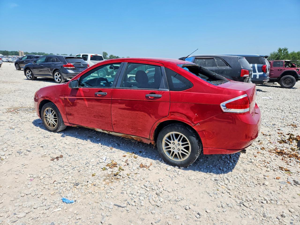 2010 Ford Focus Se Red vin: 1FAHP3FN5AW150841