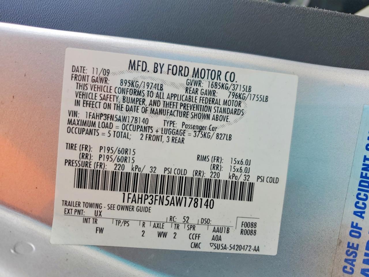 2010 Ford Focus Se Silver vin: 1FAHP3FN5AW178140