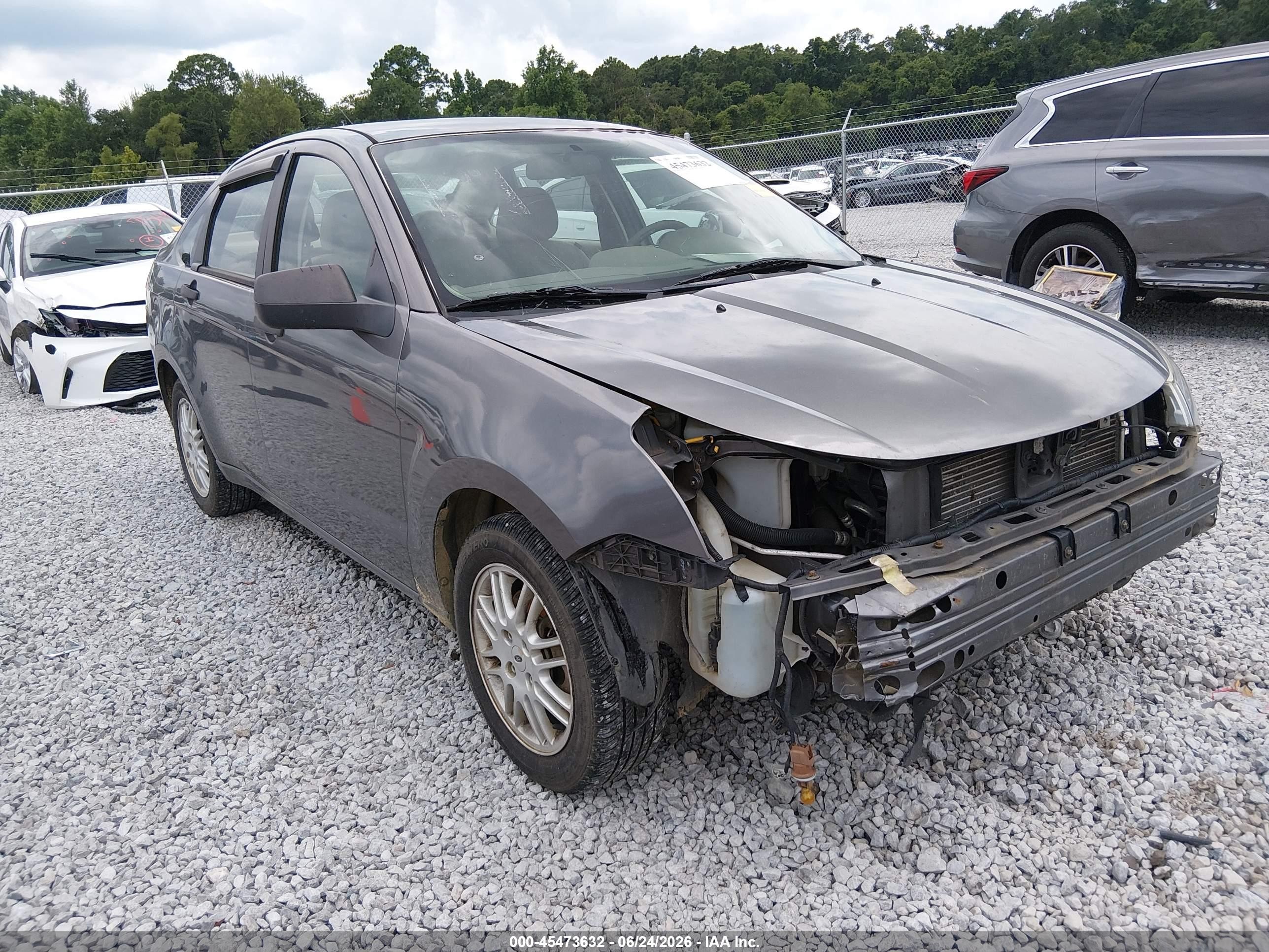 2010 Ford Focus Se Gray vin: 1FAHP3FN5AW253922
