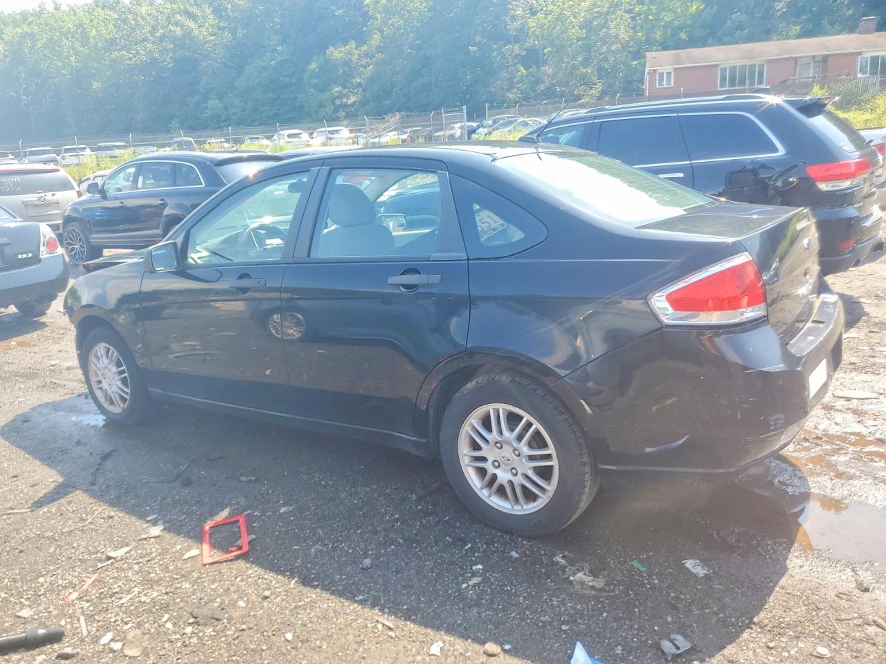 2010 Ford Focus Se Черный vin: 1FAHP3FN5AW266217