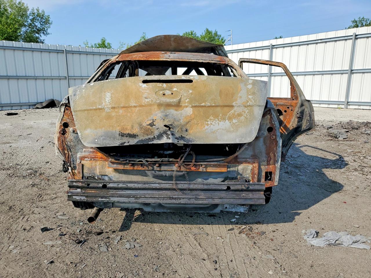 2010 Ford Focus Se Burn vin: 1FAHP3FN5AW284961