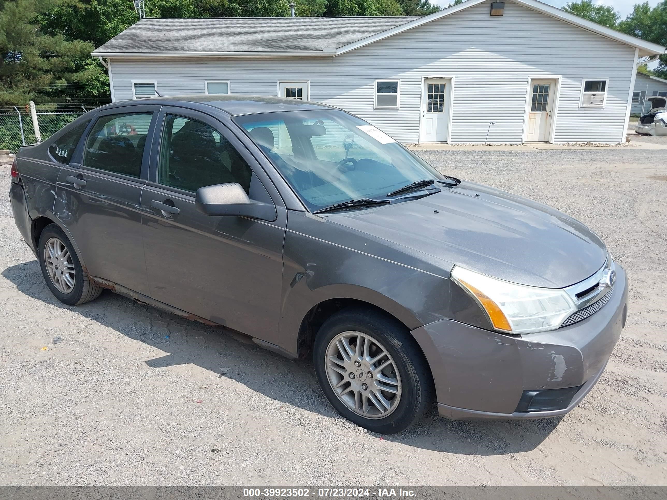 1FAHP3FN5BW105853 — 2011 FORD FOCUS History & VIN | AutoHelperBot