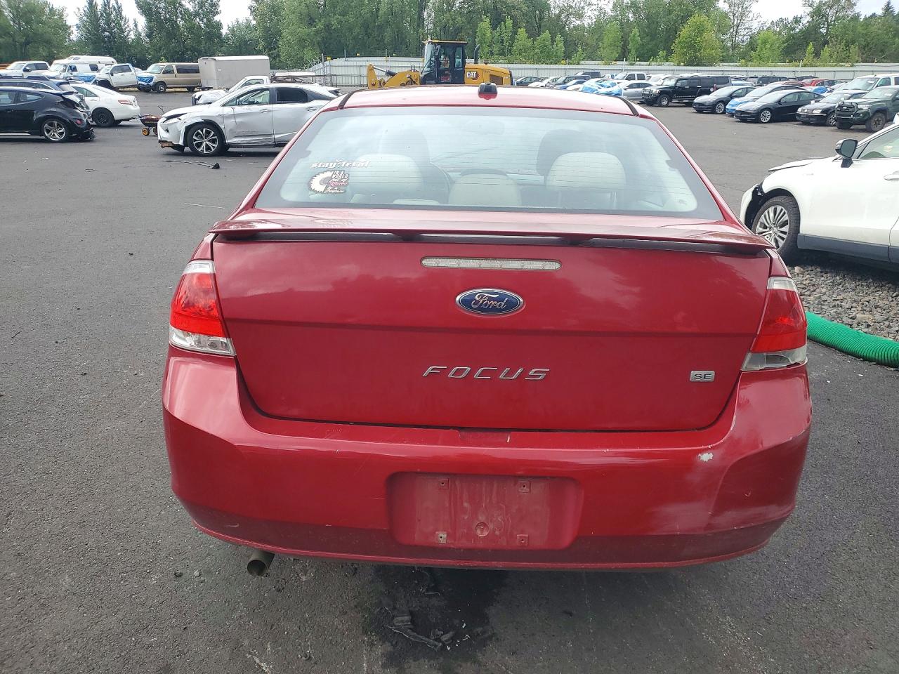 2011 Ford Focus Se Red vin: 1FAHP3FN5BW107344