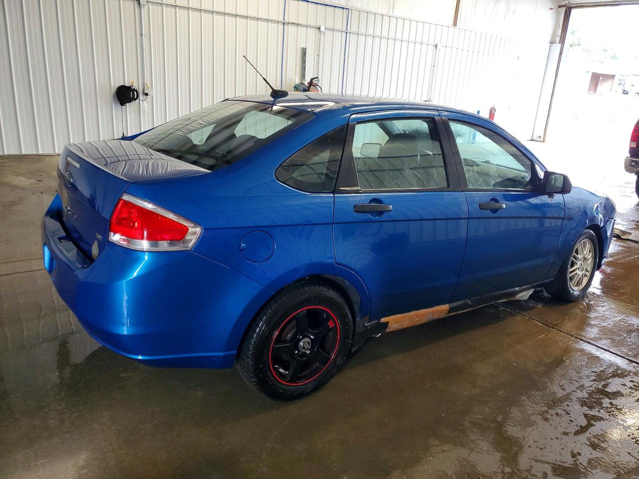 2011 Ford Focus Se Blue vin: 1FAHP3FN5BW111278