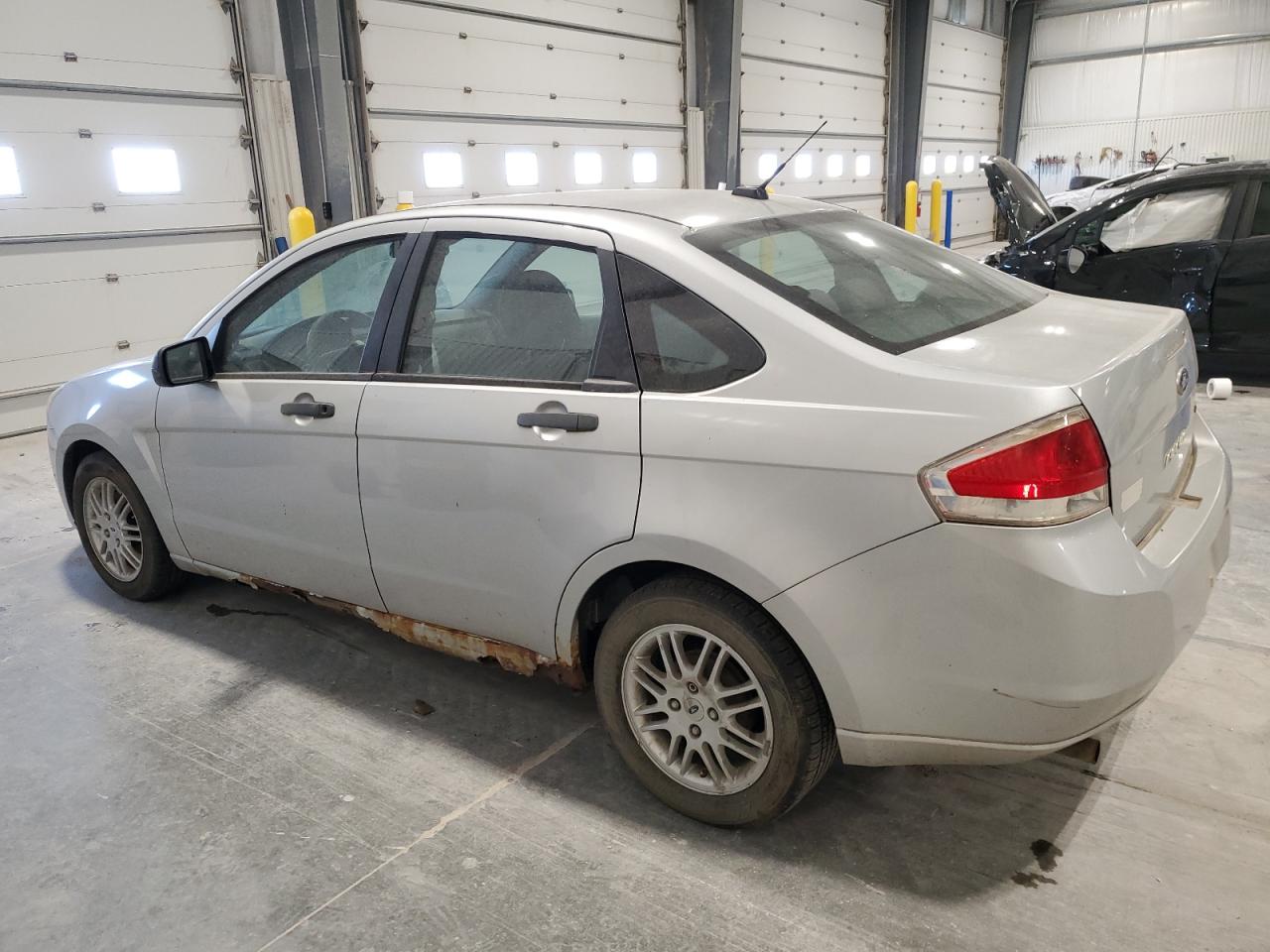 2011 Ford Focus Se Silver vin: 1FAHP3FN5BW117968