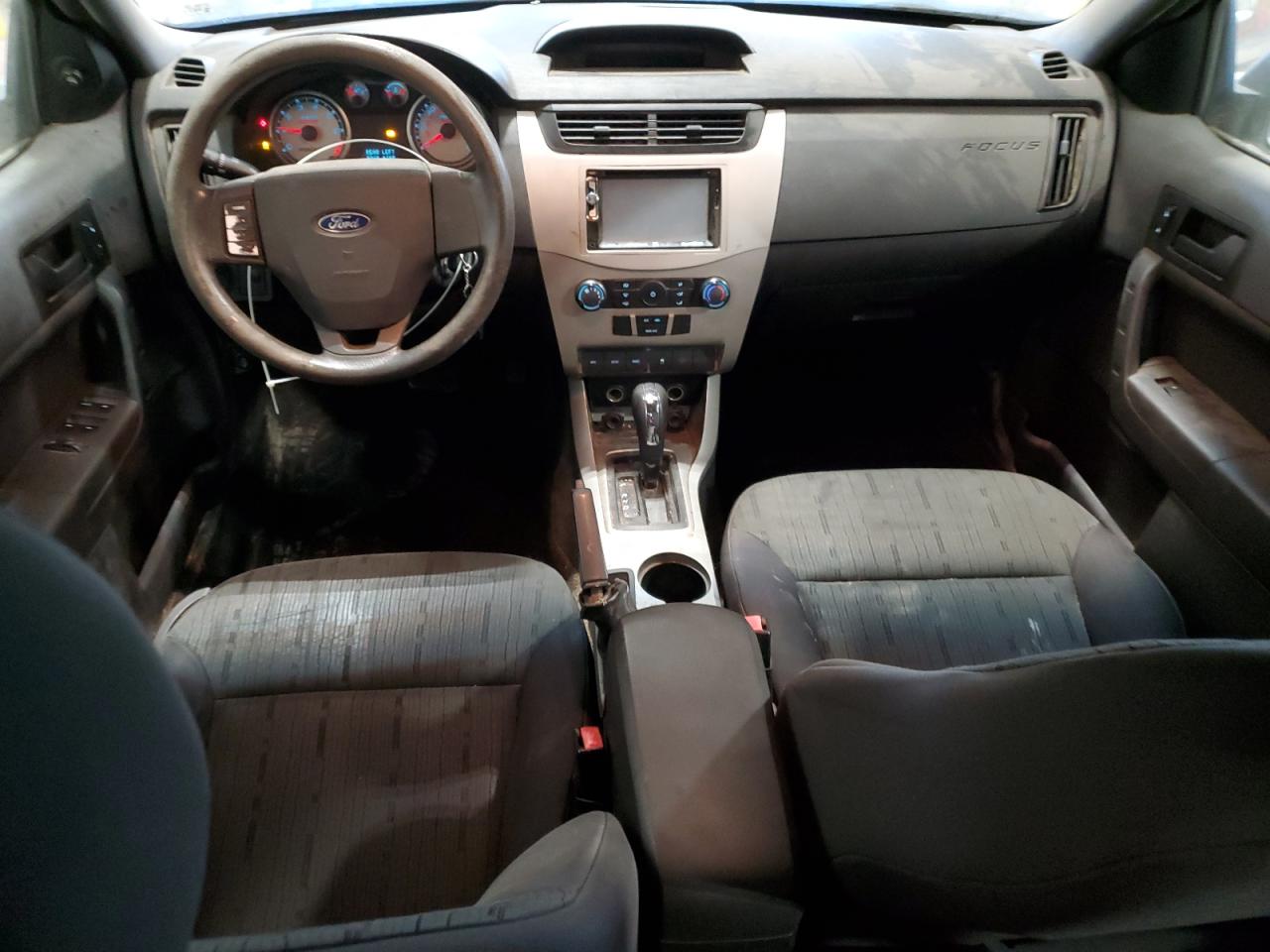 2011 Ford Focus Se Silver vin: 1FAHP3FN5BW117968