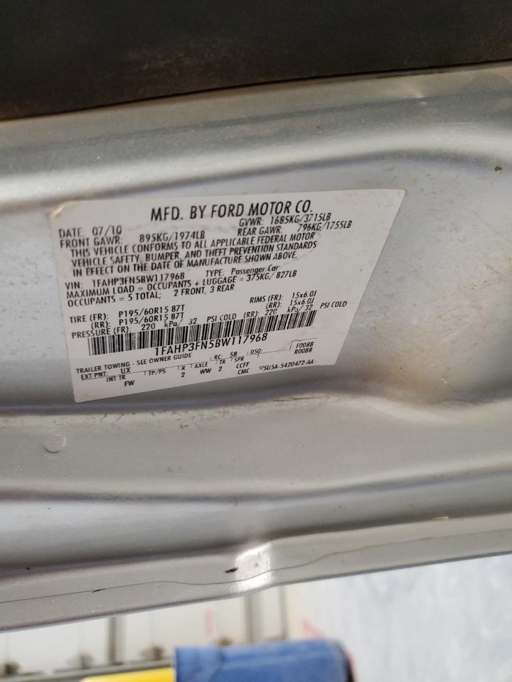 2011 Ford Focus Se Silver vin: 1FAHP3FN5BW117968