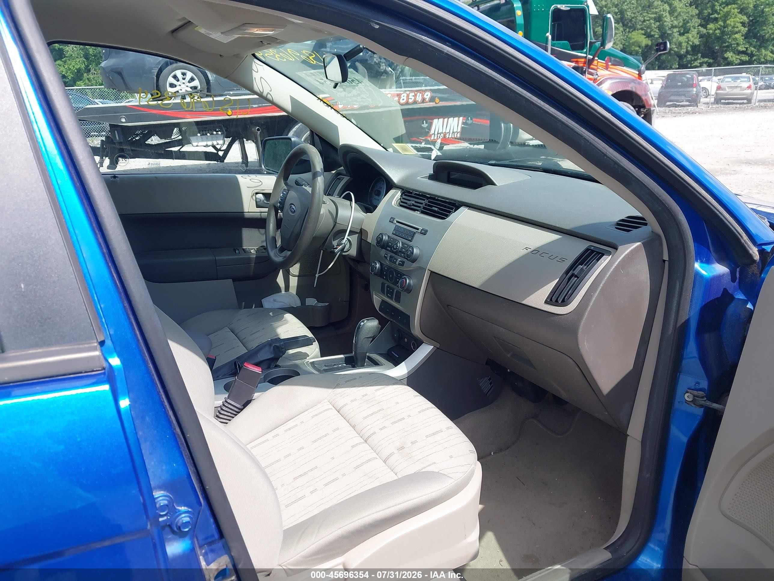2011 Ford Focus Se Blue vin: 1FAHP3FN5BW137203