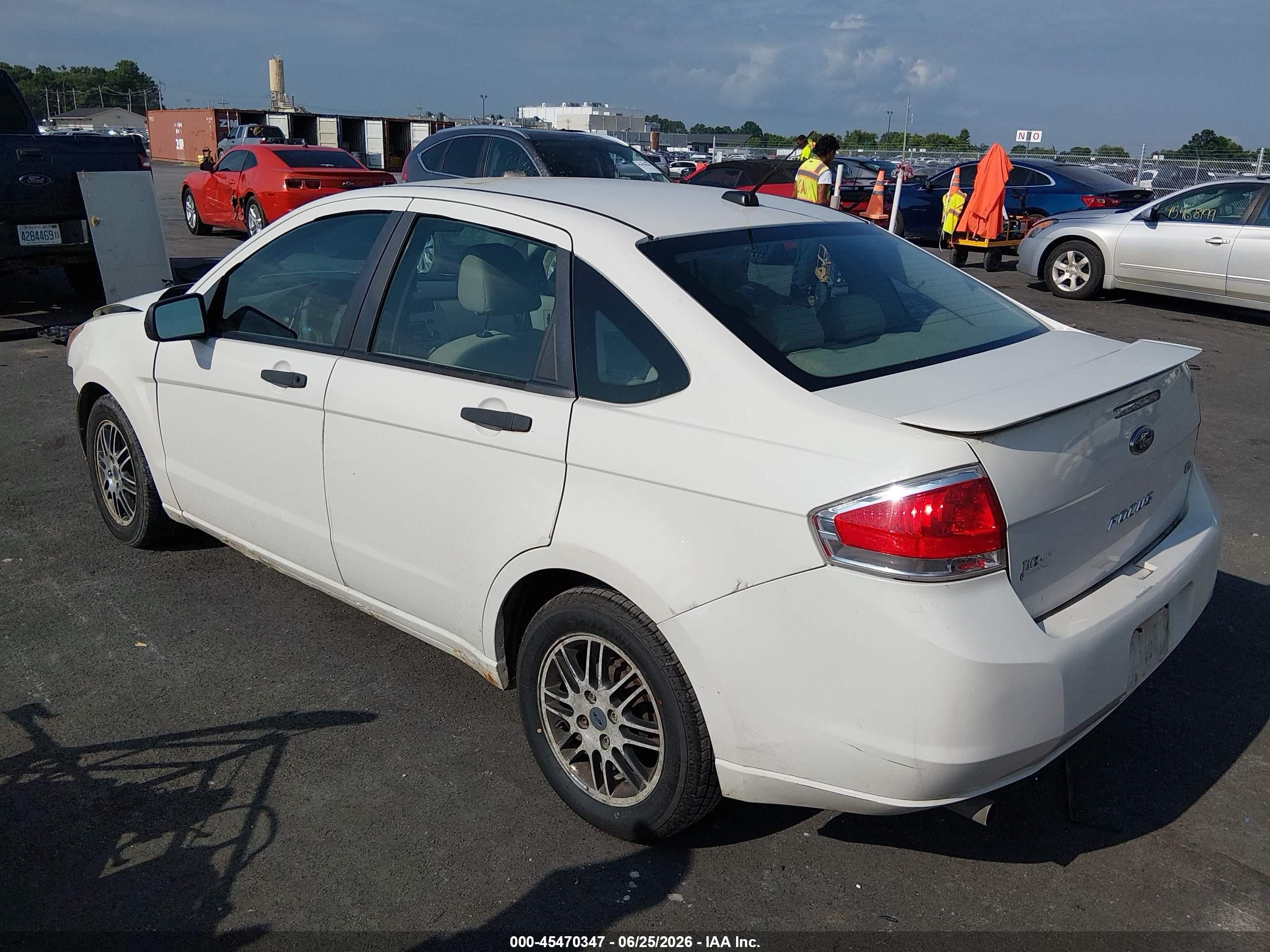 2011 Ford Focus Se White vin: 1FAHP3FN5BW169021